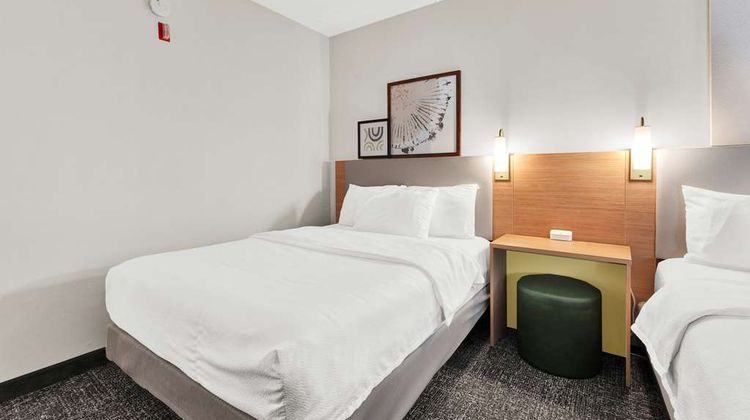 Spark by Hilton Plymouth Room