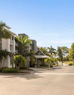 Spark by Hilton Siesta Key Gateway