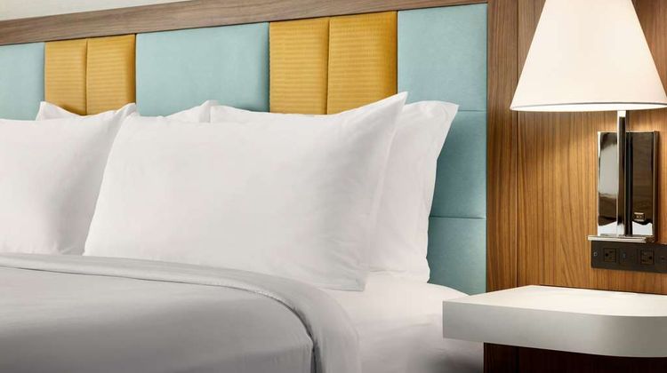 Hampton Inn & Suites Maui North Shore Room