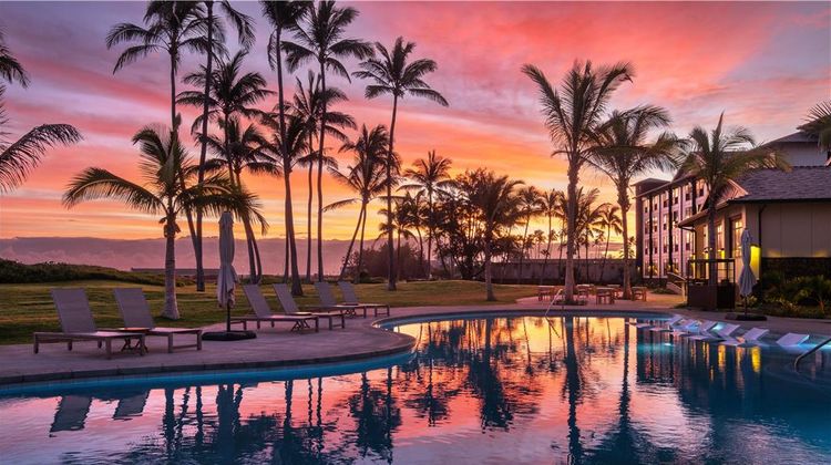 Hampton Inn & Suites Maui North Shore Pool