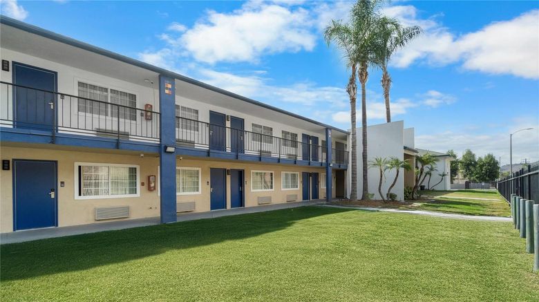<b>Travelodge by Wyndham Fairplex Pomona Exterior</b>. Images powered by <a href="https://iceportal.shijigroup.com/" title="IcePortal" target="_blank">IcePortal</a>.