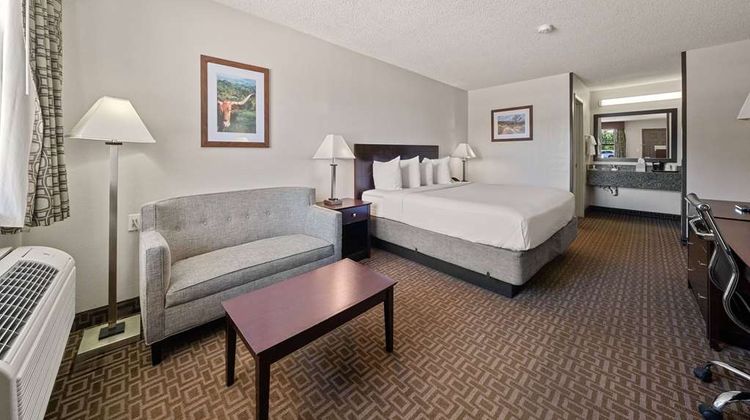 Days Inn Round Rock TX Room