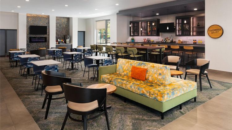 La Quinta Inn & Suites by Wyndham Lobby