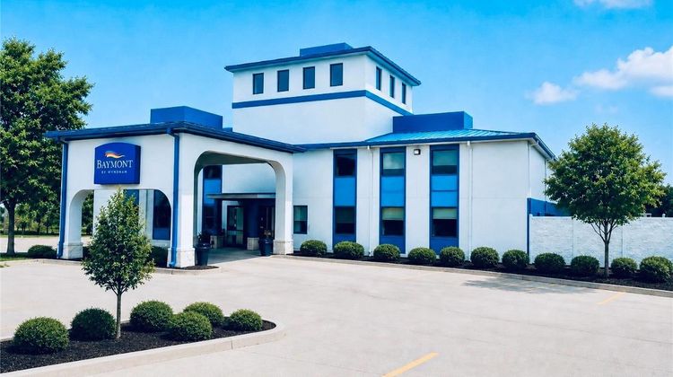 Baymont by Wyndham Ardmore I-35 Exterior