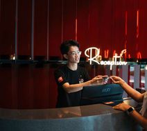 Radisson RED Danang Lobby