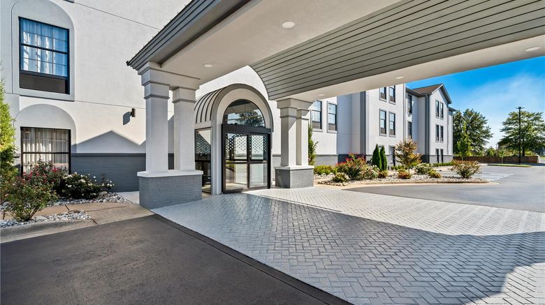 <b>Spark by Hilton North Little Rock Exterior</b>. Images powered by <a href="https://iceportal.shijigroup.com/" title="IcePortal" target="_blank">IcePortal</a>.