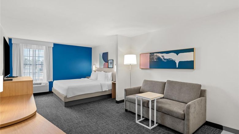 <b>Spark by Hilton North Little Rock Room</b>. Images powered by <a href="https://iceportal.shijigroup.com/" title="IcePortal" target="_blank">IcePortal</a>.