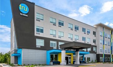 Tru by Hilton Holland MI