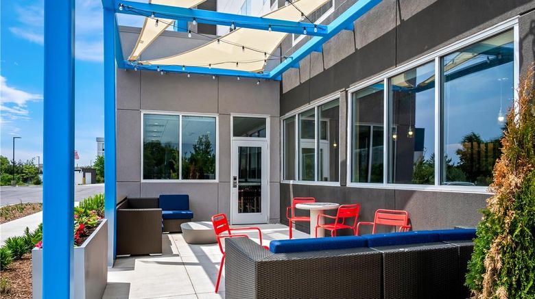<b>Tru by Hilton Holland MI Exterior</b>. Images powered by <a href="https://iceportal.shijigroup.com/" title="IcePortal" target="_blank">IcePortal</a>.