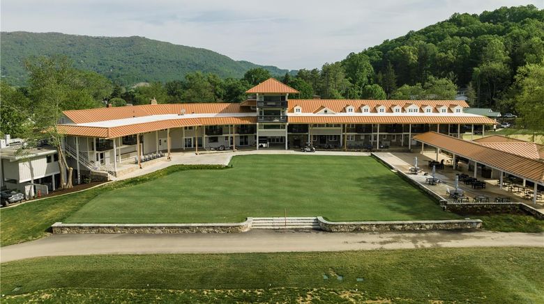 <b>Waynesville Inn Golf Club Tapestry Coll Recreation</b>. Images powered by <a href="https://iceportal.shijigroup.com/" title="IcePortal" target="_blank">IcePortal</a>.
