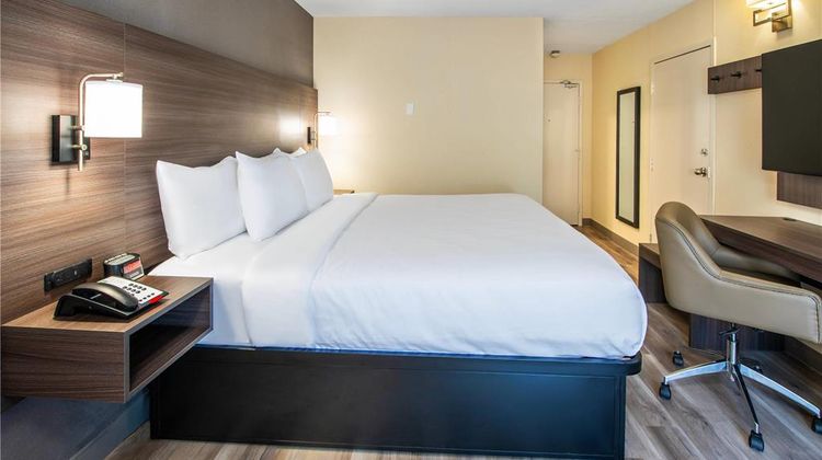 Quality Inn Chatham Room