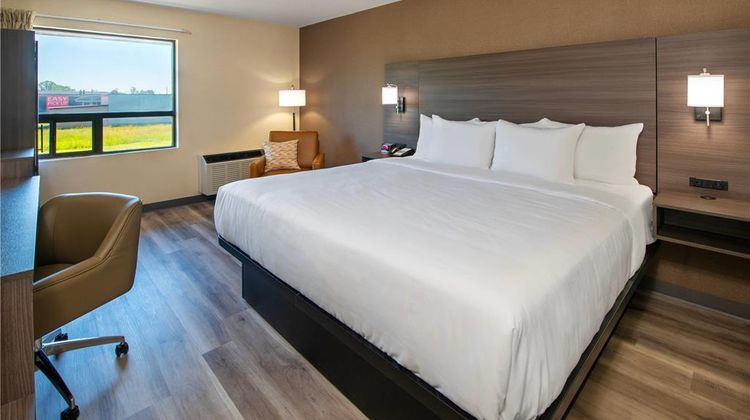 Quality Inn Chatham Room
