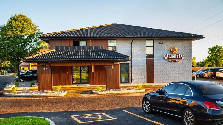 Quality Inn Chatham Exterior
