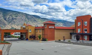 Park Inn by Radisson Osoyoos