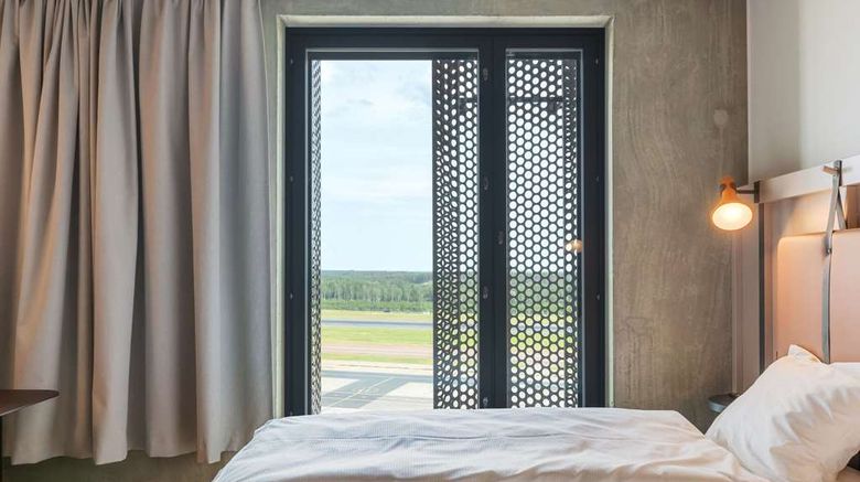 <b>Comfort Hotel Helsinki Airport Room</b>. Images powered by <a href="https://iceportal.shijigroup.com/" title="IcePortal" target="_blank">IcePortal</a>.