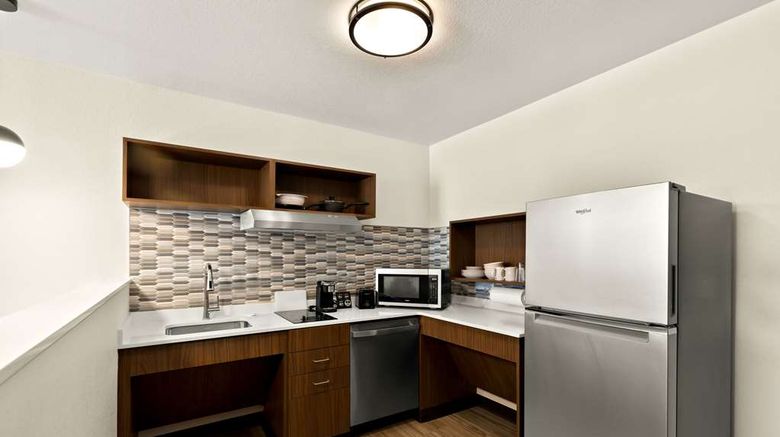 <b>Everhome Suites Nampa Boise Suite</b>. Images powered by <a href="https://iceportal.shijigroup.com/" title="IcePortal" target="_blank">IcePortal</a>.