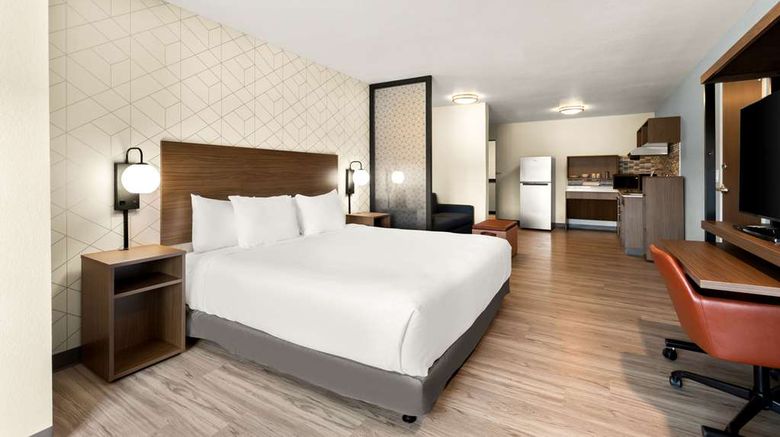 <b>Everhome Suites Nampa Boise Room</b>. Images powered by <a href="https://iceportal.shijigroup.com/" title="IcePortal" target="_blank">IcePortal</a>.