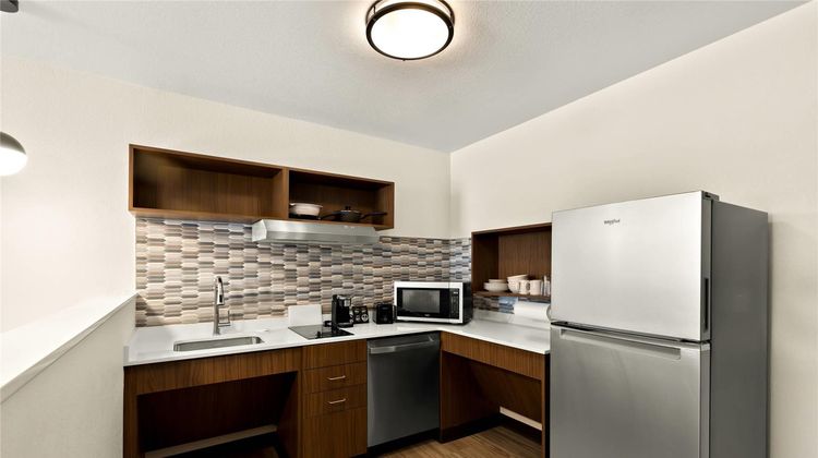 Everhome Suites Nampa Boise Suite