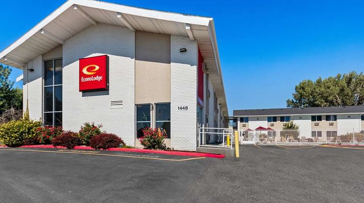 Econo Lodge Idaho Falls Exterior