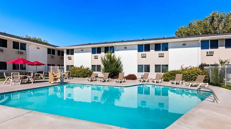 Econo Lodge Idaho Falls Pool