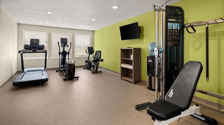 <b>WoodSpring Suites Bowling Green I-65 Health</b>. Images powered by <a href="https://iceportal.shijigroup.com/" title="IcePortal" target="_blank">IcePortal</a>.