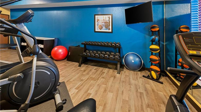 <b>Quality Inn Warrensburg Health</b>. Images powered by <a href="https://iceportal.shijigroup.com/" title="IcePortal" target="_blank">IcePortal</a>.