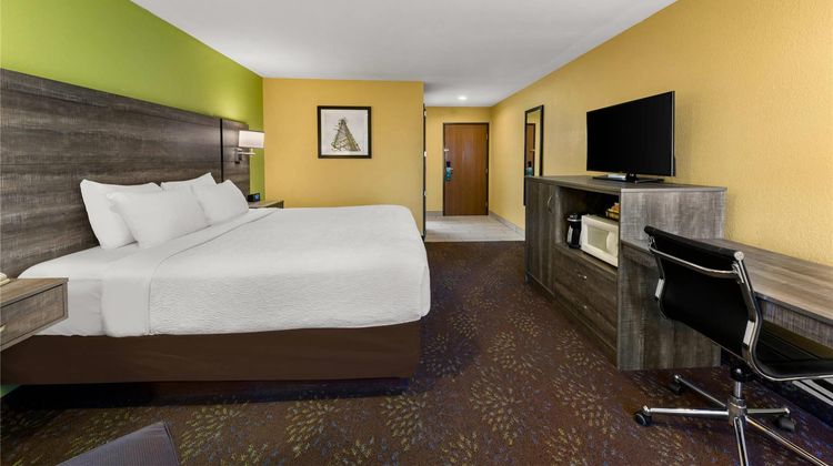 Quality Inn Warrensburg Room