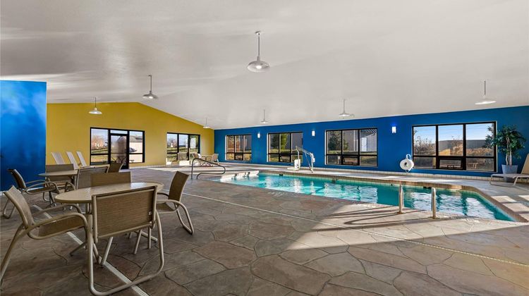 Quality Inn Warrensburg Pool