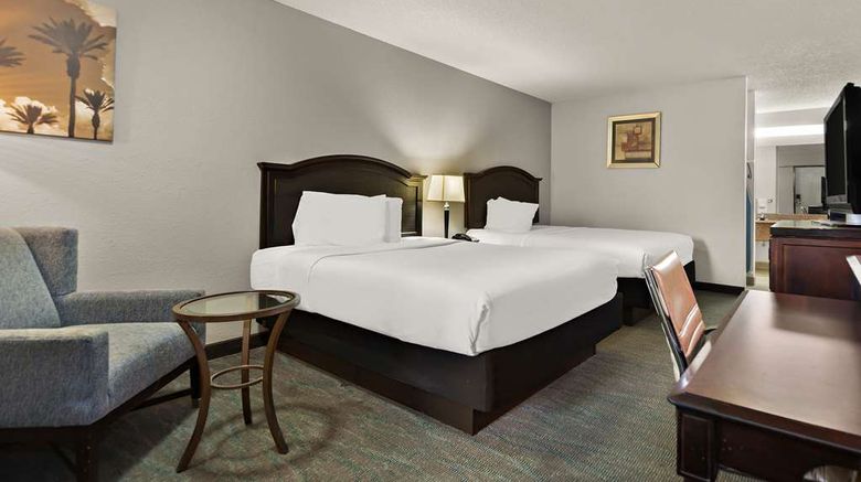<b>Rodeway Inn Lumberton Room</b>. Images powered by <a href="https://iceportal.shijigroup.com/" title="IcePortal" target="_blank">IcePortal</a>.