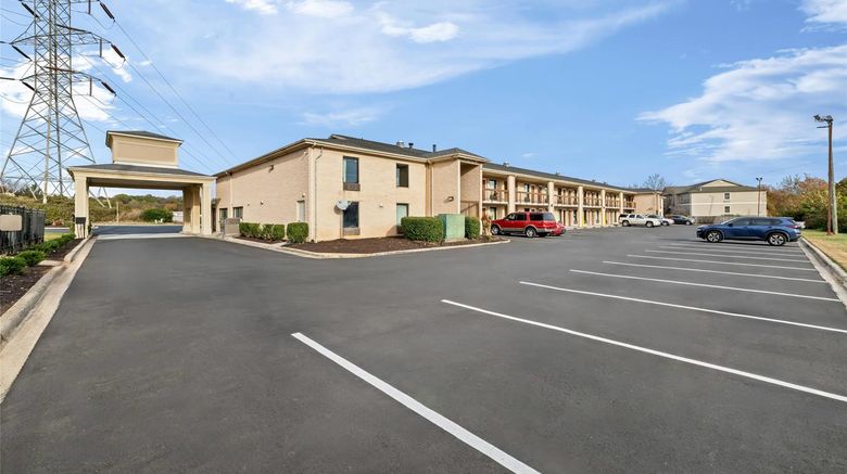 <b>Econo Lodge Kannapolis Exterior</b>. Images powered by <a href="https://iceportal.shijigroup.com/" title="IcePortal" target="_blank">IcePortal</a>.