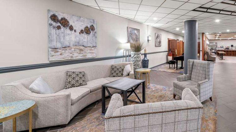 Clarion Inn & Suites and Convention Ctr Lobby