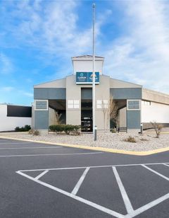 Clarion Inn & Suites and Convention Ctr