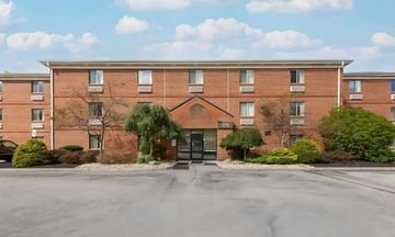 Suburban Studios Copley Akron West
