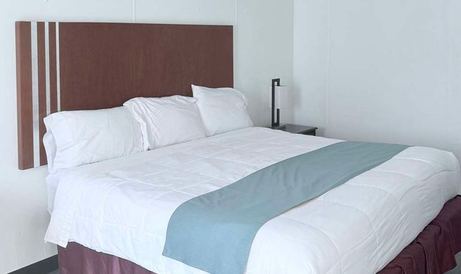 Rodeway Inn Enid South Room