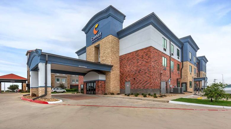 <b>Comfort Inn & Suites Temple South I-35 Exterior</b>. Images powered by <a href="https://iceportal.shijigroup.com/" title="IcePortal" target="_blank">IcePortal</a>.