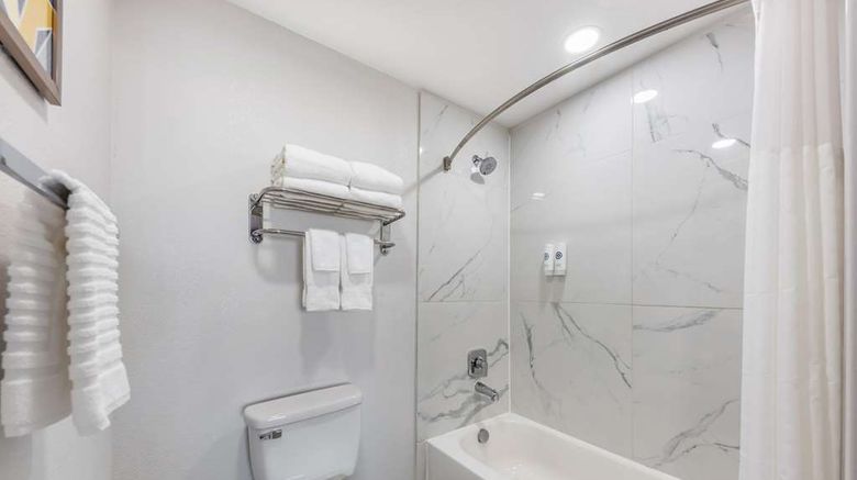 <b>Comfort Inn & Suites Temple South I-35 Room</b>. Images powered by <a href="https://iceportal.shijigroup.com/" title="IcePortal" target="_blank">IcePortal</a>.