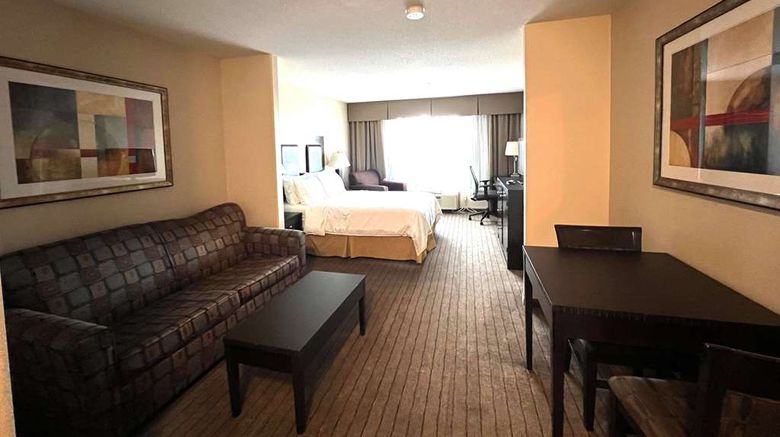 <b>Ramada by Wyndham Prince Albert Room</b>. Images powered by <a href="https://iceportal.shijigroup.com/" title="IcePortal" target="_blank">IcePortal</a>.