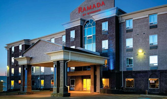 Ramada by Wyndham Prince Albert Exterior