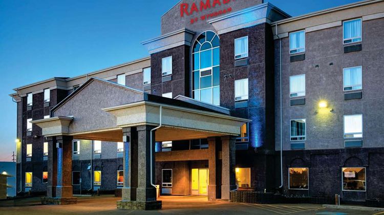 Ramada by Wyndham Prince Albert Exterior