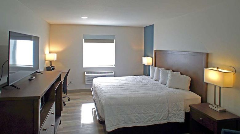 <b>Baymont by Wyndham Monte Vista Room</b>. Images powered by <a href="https://iceportal.shijigroup.com/" title="IcePortal" target="_blank">IcePortal</a>.
