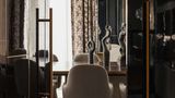 One&Only One Za'abeel Room
