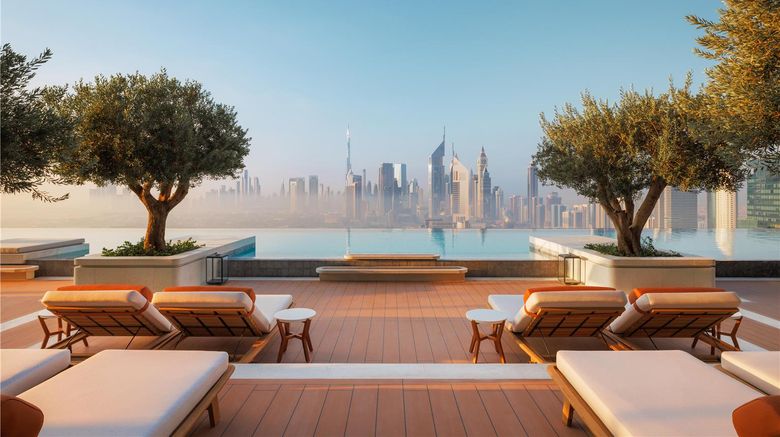 <b>One&Only One Za'abeel Pool</b>. Images powered by <a href="https://iceportal.shijigroup.com/" title="IcePortal" target="_blank">IcePortal</a>.