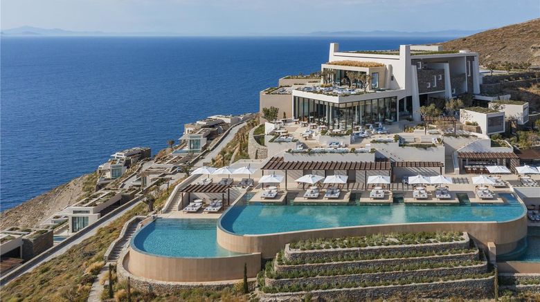 <b>One&Only Kea Island Pool</b>. Images powered by <a href="https://iceportal.shijigroup.com/" title="IcePortal" target="_blank">IcePortal</a>.