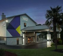 Spark by Hilton Cumberland Ballpark Exterior