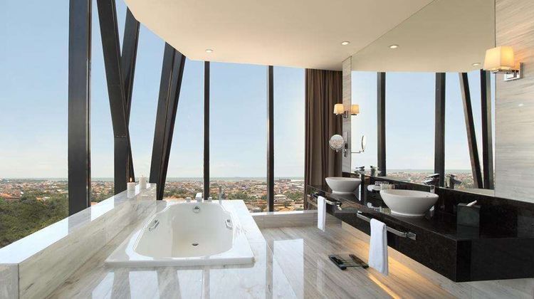 Po Hotel Semarang Suite