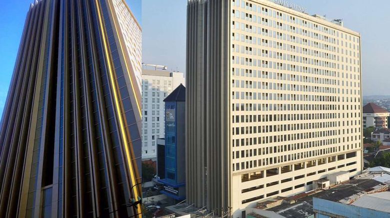 Louis Kienne Hotel Simpang Lima Exterior. Images powered by <a href="https://iceportal.shijigroup.com" target="_blank" rel="noopener">Ice Portal</a>.