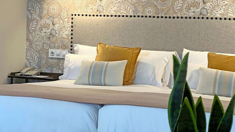 <b>Hotel Itaca Sevilla Room</b>. Images powered by <a href="https://iceportal.shijigroup.com/" title="IcePortal" target="_blank">IcePortal</a>.