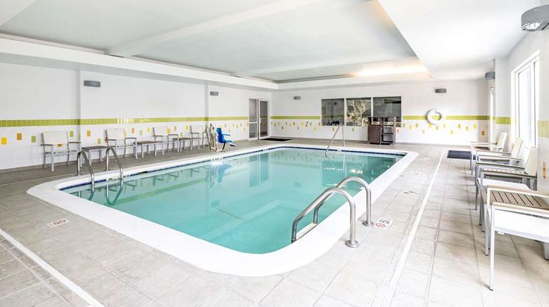 <b>Country Inn & Suite LSU Med Corridor Pool</b>. Images powered by <a href="https://iceportal.shijigroup.com/" title="IcePortal" target="_blank">IcePortal</a>.