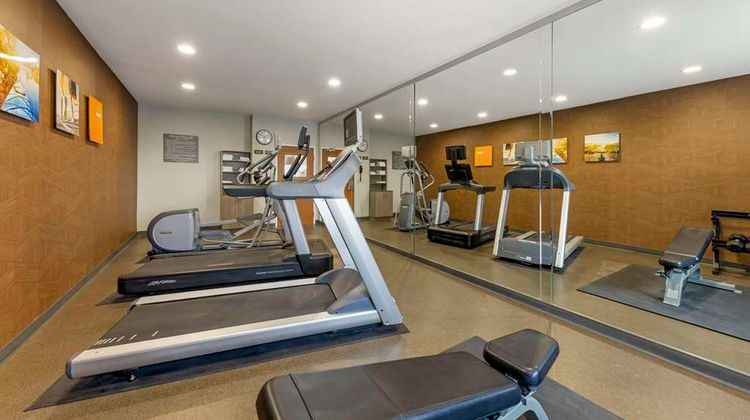 Comfort Inn & Suites Oklahoma City North Health