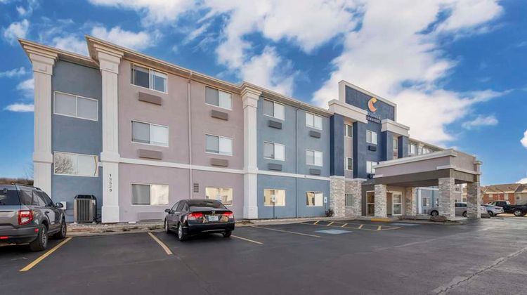 Comfort Inn & Suites Oklahoma City North Exterior